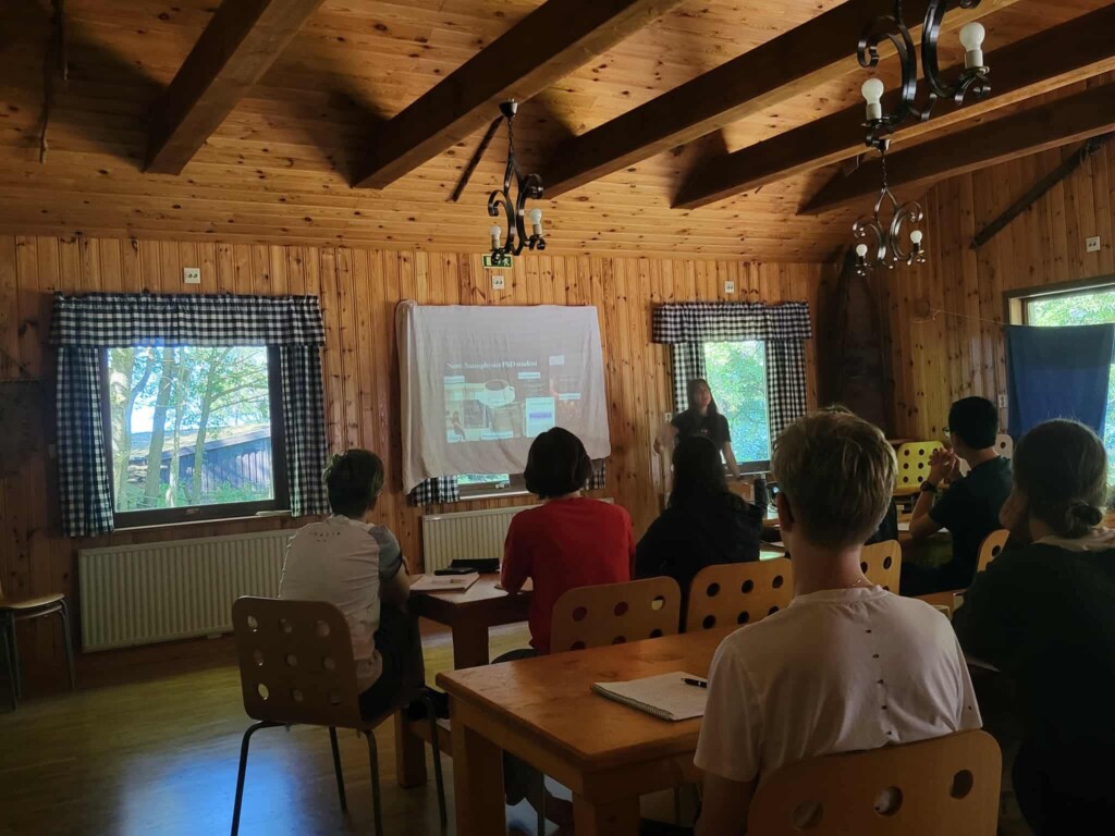 53d3957dce9da4b45a7f2ae4eb244d3e